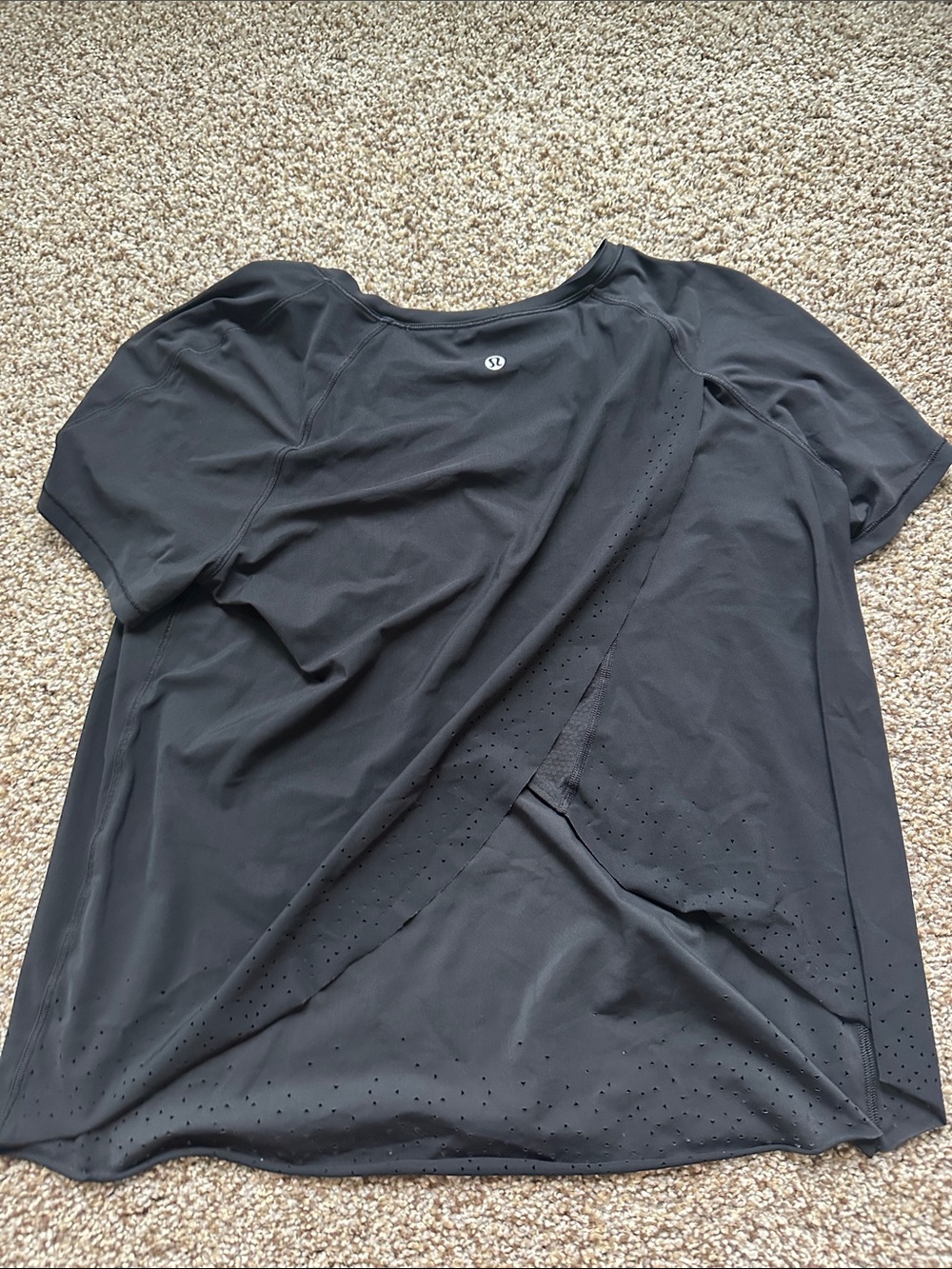 lululemon athletica Women's Black Performance Short Sleeve Top